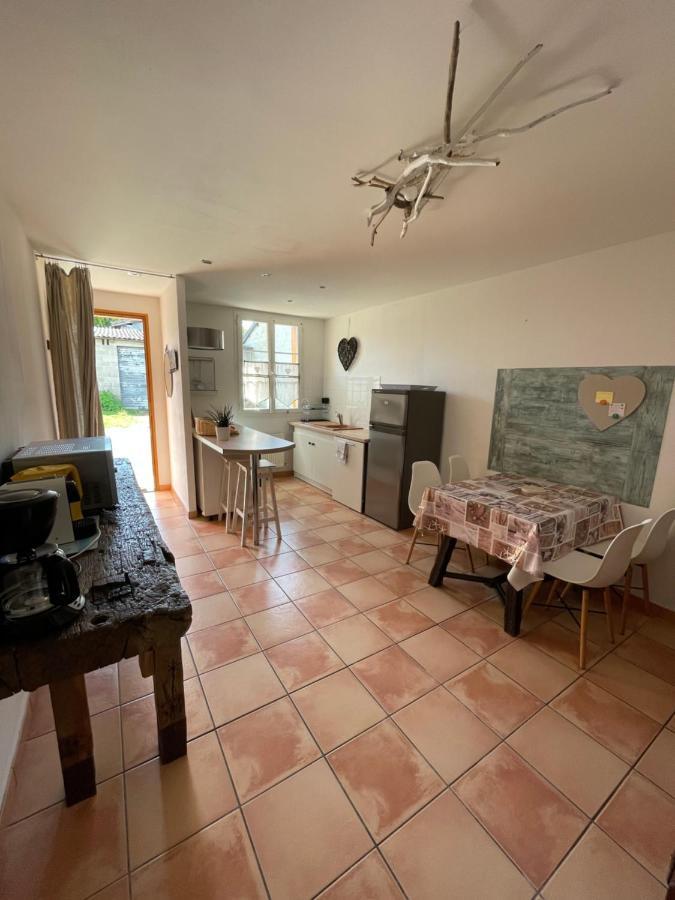 Le Bois Flotte Villa Arrigny Luaran gambar