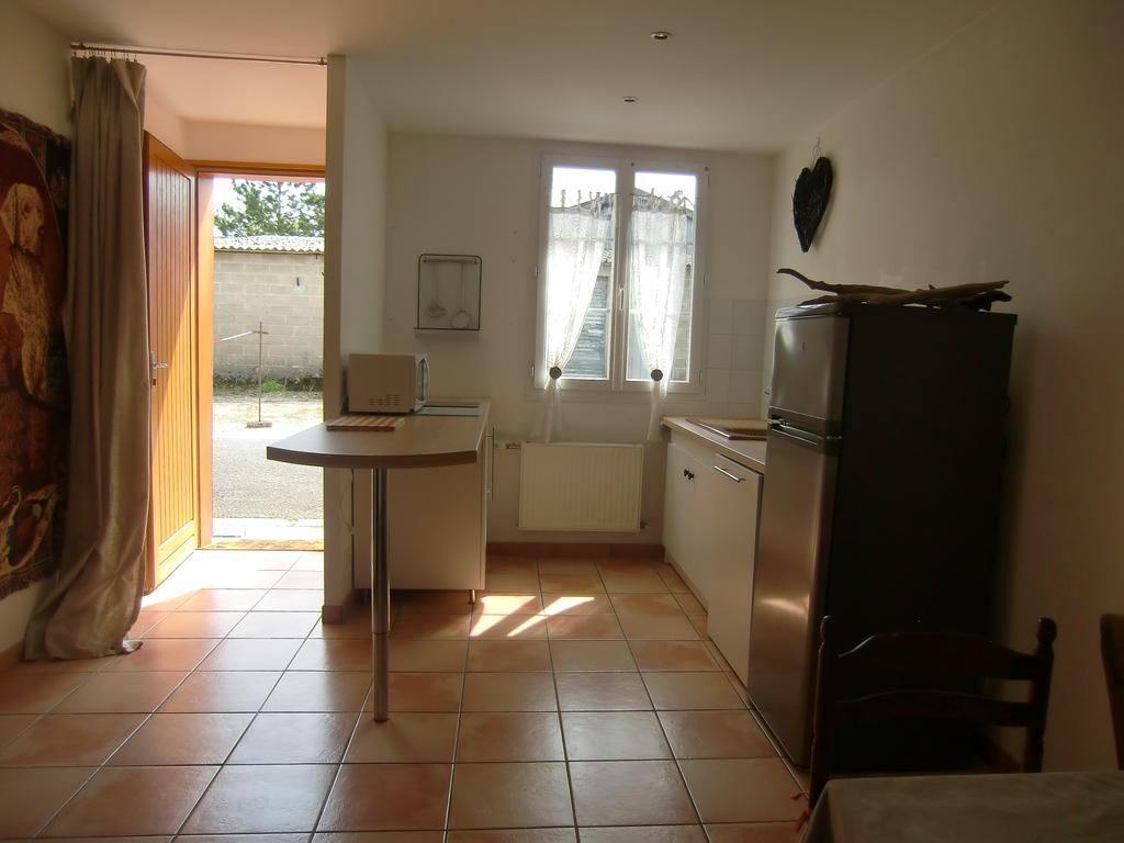 Le Bois Flotte Villa Arrigny Bilik gambar